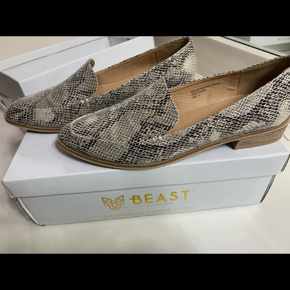 Snake skin print flats